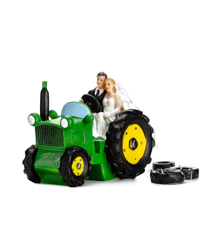 Tortadíszítés - ifjú pár egy traktoron