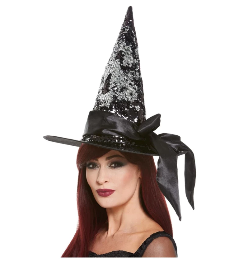 Boszorkány csillogó kalapja